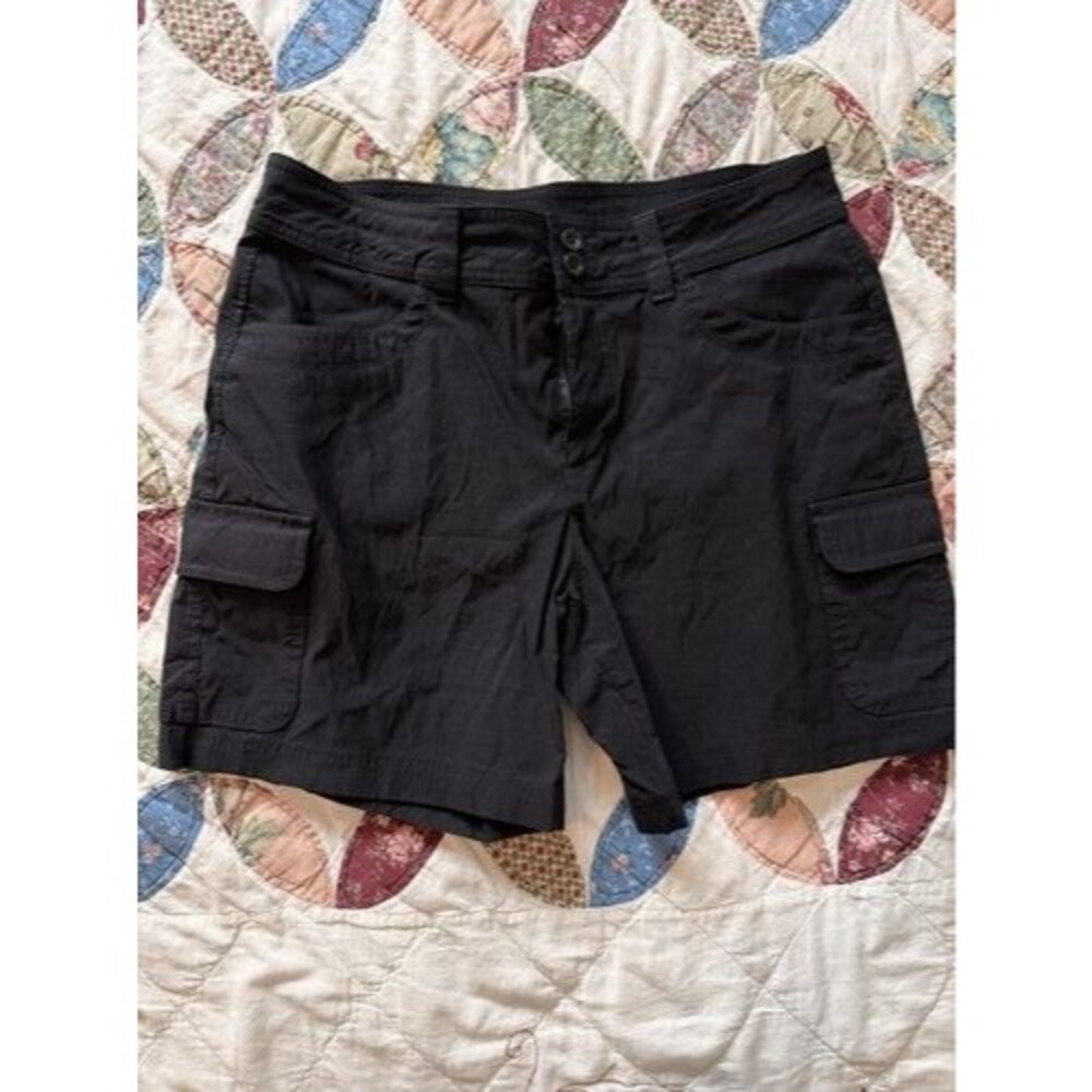 Eddie Bauer Women's Black Solid Cargo Shorts, Button Closure, Pockets, 8
